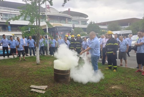 1687229782918642.jpg 滅火演練_副本.jpg